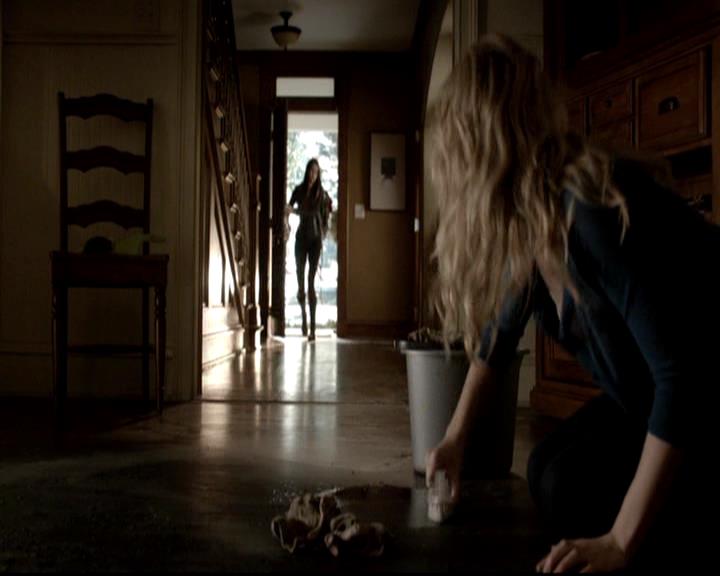 VampireDiariesWorld-dot-org_4x15StandByMe0100.jpg