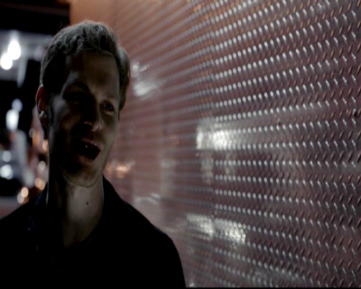 VampireDiariesWorld-dot-org_4x16BringItOn0209.jpg