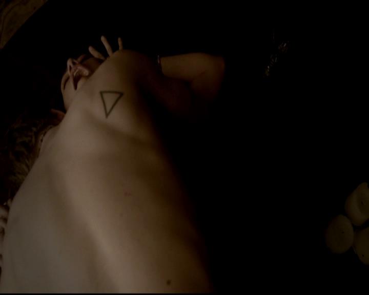 VampireDiariesWorld-dot-org_4x16BringItOn1628.jpg VampireDiariesWorld-dot-org_4x16BringItOn1628.jpg