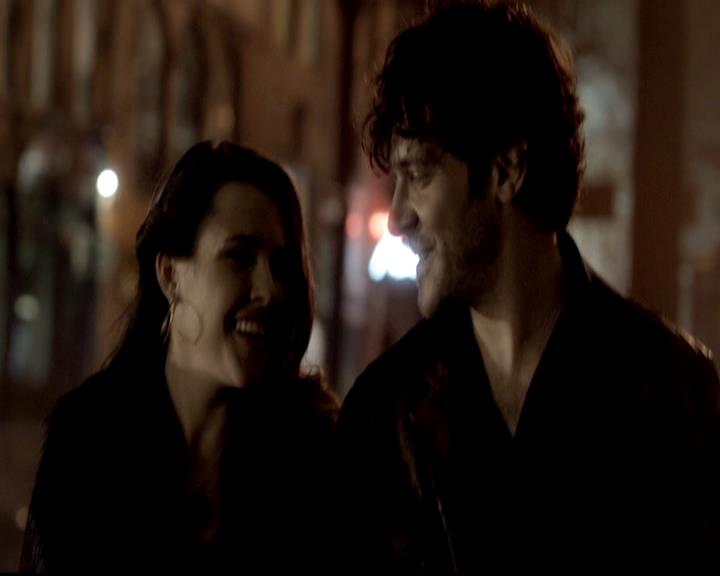 VampireDiariesWorld-dot-org_4x17BecauseTheNight0011.jpg