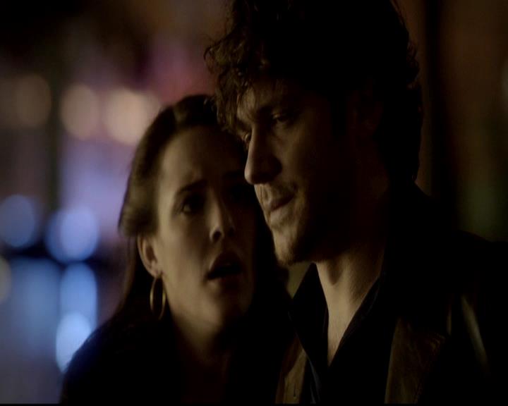 VampireDiariesWorld-dot-org_4x17BecauseTheNight0021.jpg