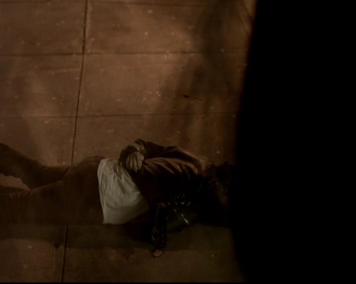 VampireDiariesWorld-dot-org_4x17BecauseTheNight0026.jpg