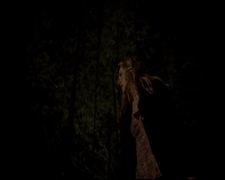 VampireDiariesWorld-dot-org_4x17BecauseTheNight1624.jpg