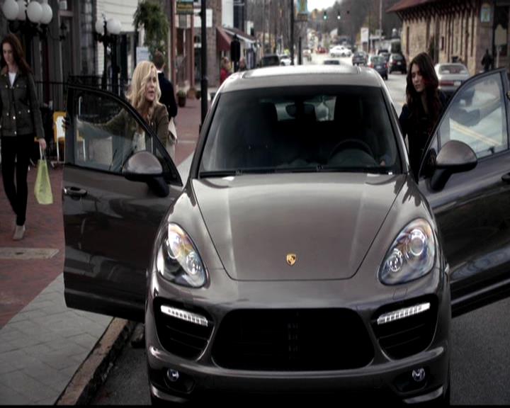 VampireDiariesWorld-dot-org_4x18AmericanGothic0006.jpg
