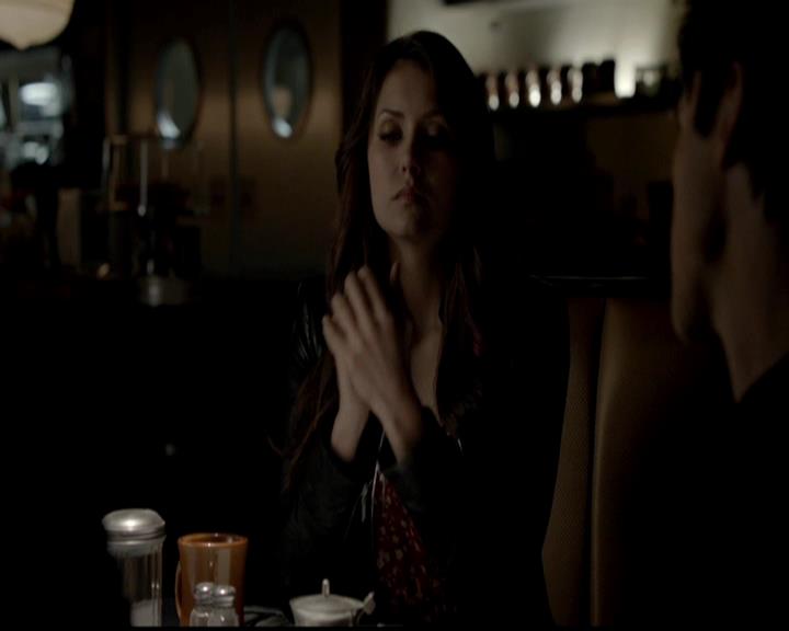 VampireDiariesWorld-dot-org_4x18AmericanGothic2211.jpg