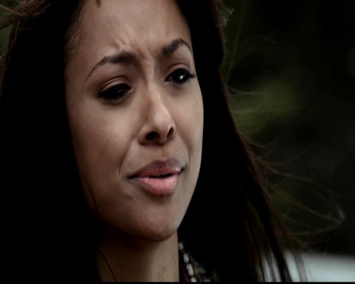 VampireDiariesWorld-dot-org_4x19PicturesOfYou0040.jpg
