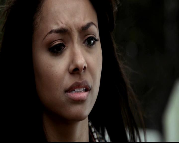 VampireDiariesWorld-dot-org_4x19PicturesOfYou0042.jpg