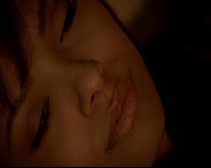 VampireDiariesWorld-dot-org_4x19PicturesOfYou0068.jpg