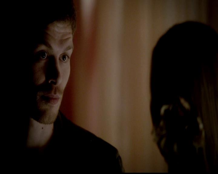 VampireDiariesWorld-dot-org_4x19PicturesOfYou1892.jpg