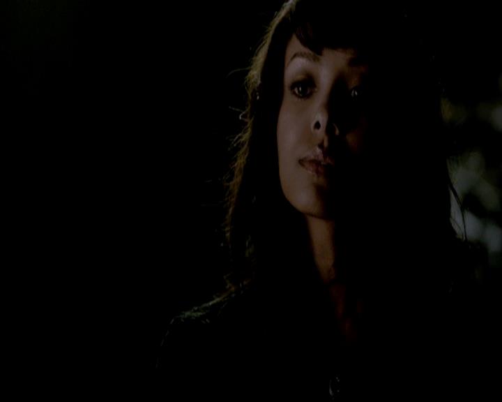 VampireDiariesWorld-dot-org_4x19PicturesOfYou2271.jpg