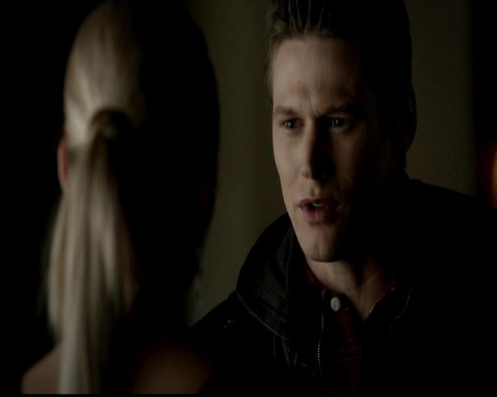 VampireDiariesWorld-dot-org_4x21ShesComeUndone0391.jpg