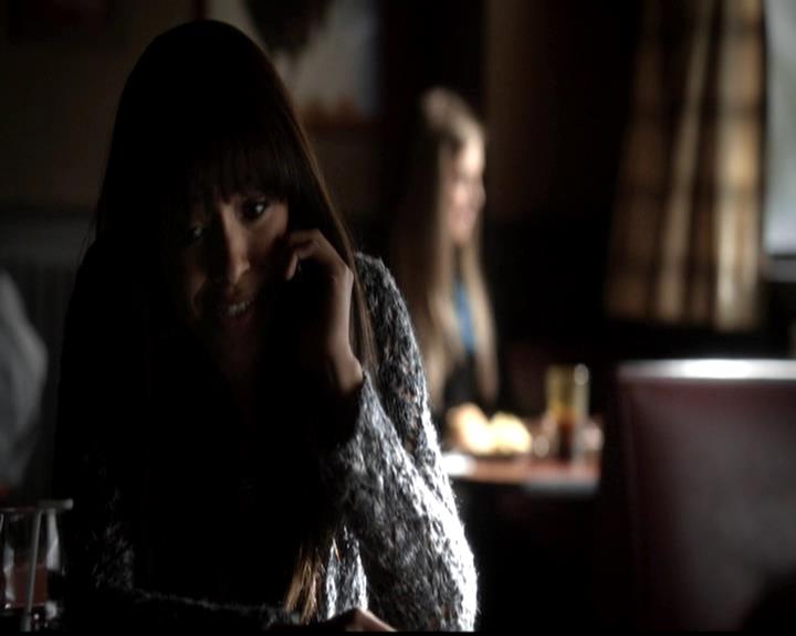 VampireDiariesWorld-dot-org_4x21ShesComeUndone0439.jpg
