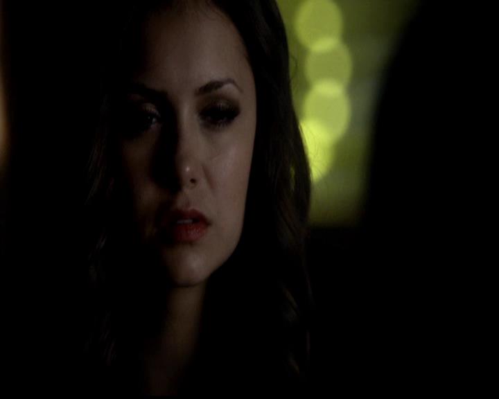VampireDiariesWorld-dot-org_4x21ShesComeUndone2153.jpg