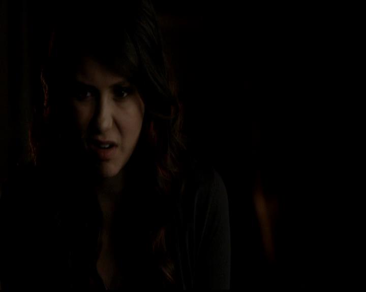VampireDiariesWorld-dot-org_4x21ShesComeUndone2224.jpg