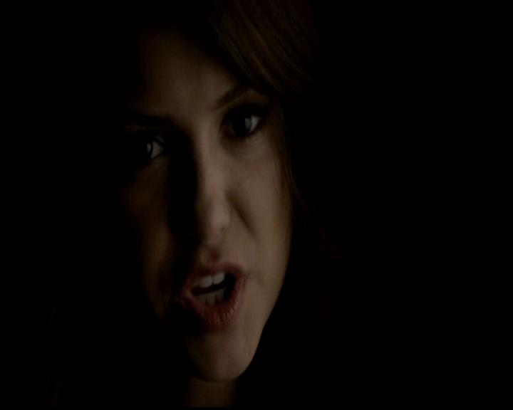 VampireDiariesWorld-dot-org_4x21ShesComeUndone2245.jpg