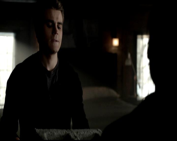 VampireDiariesWorld-dot-org_4x22TheWalkingDead0009.jpg