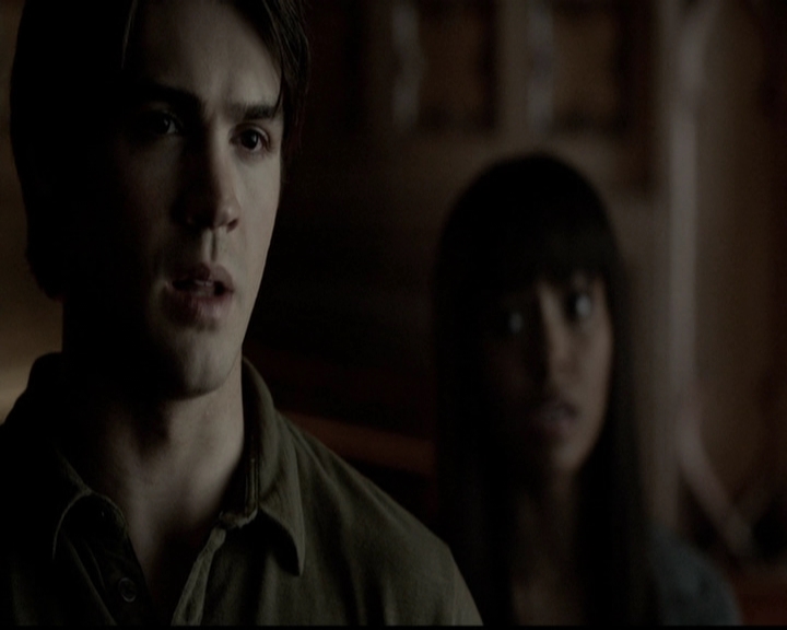 VampireDiariesWorld-dot-org_5x04ForWhomtheBellTolls1014.jpg