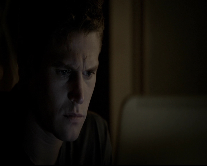 VampireDiariesWorld-dot-org_5x04ForWhomtheBellTolls1344.jpg