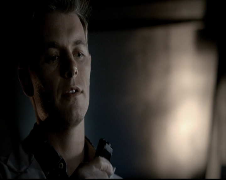 VampireDiariesWorld-dot-org_5x05MontersBall0086.jpg