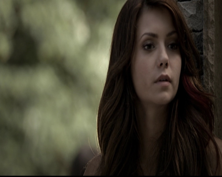 VampireDiariesWorld-dot-org_5x05MontersBall0146.jpg