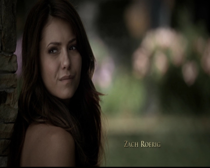VampireDiariesWorld-dot-org_5x05MontersBall0160.jpg