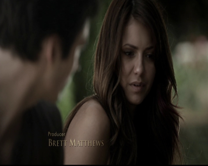 VampireDiariesWorld-dot-org_5x05MontersBall0221.jpg