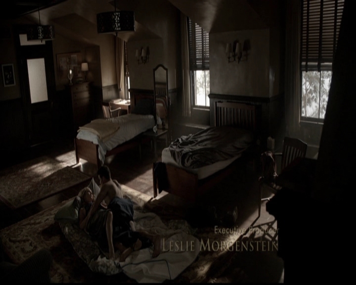 VampireDiariesWorld-dot-org_5x05MontersBall0248.jpg