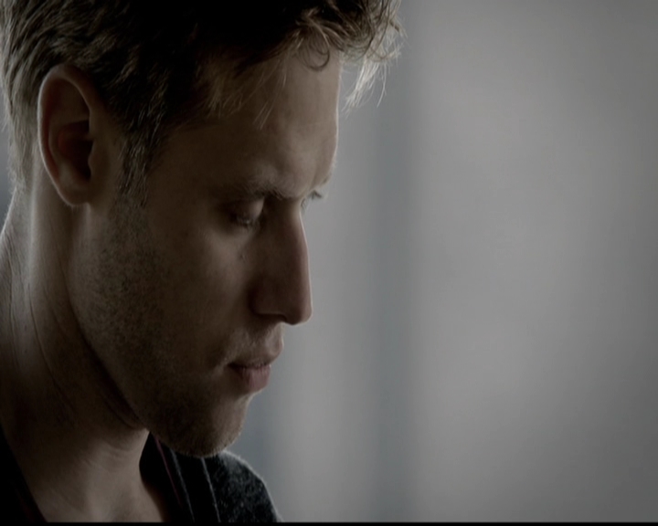 VampireDiariesWorld-dot-org_5x05MontersBall0369.jpg