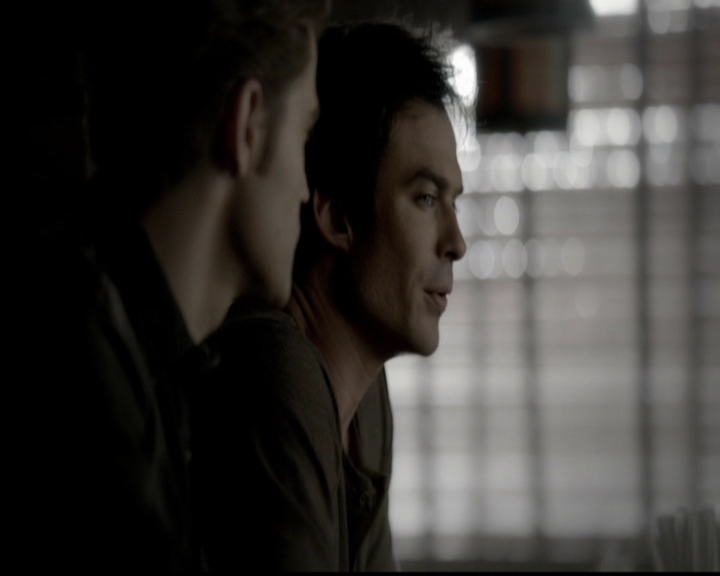 VampireDiariesWorld-dot-org_5x05MontersBall0524.jpg