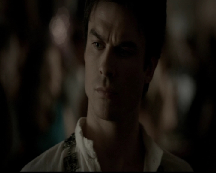 VampireDiariesWorld-dot-org_5x05MontersBall0954.jpg