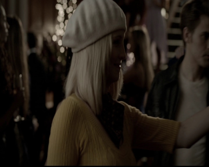 VampireDiariesWorld-dot-org_5x05MontersBall1201.jpg