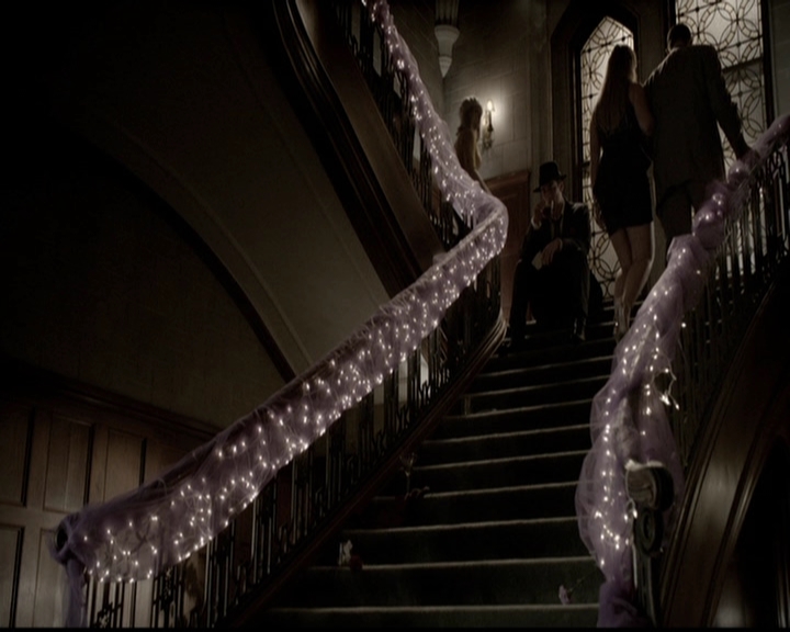 VampireDiariesWorld-dot-org_5x05MontersBall1577.jpg