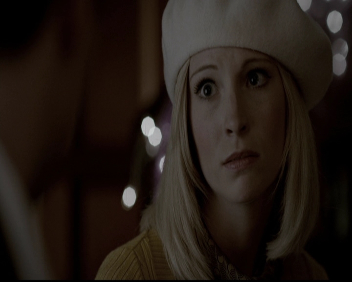 VampireDiariesWorld-dot-org_5x05MontersBall1635.jpg