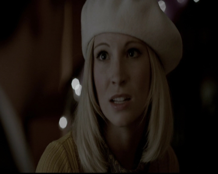 VampireDiariesWorld-dot-org_5x05MontersBall1646.jpg