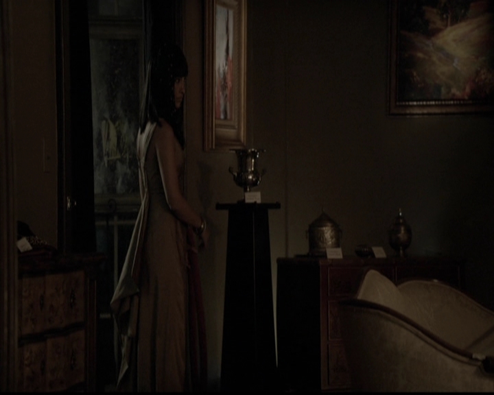 VampireDiariesWorld-dot-org_5x05MontersBall1656.jpg
