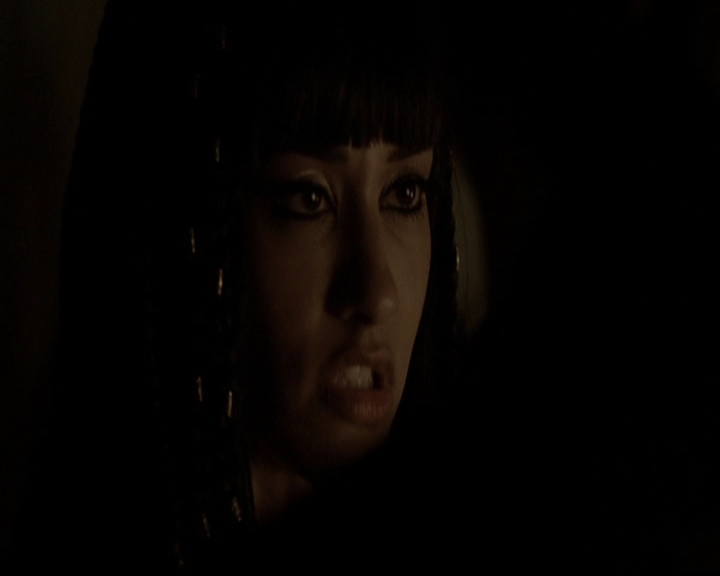 VampireDiariesWorld-dot-org_5x05MontersBall1816.jpg