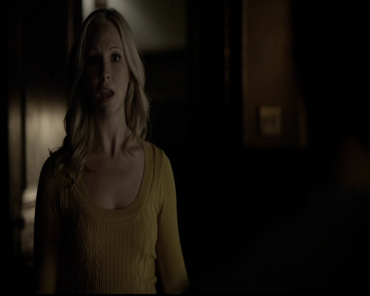 VampireDiariesWorld-dot-org_5x05MontersBall2066.jpg