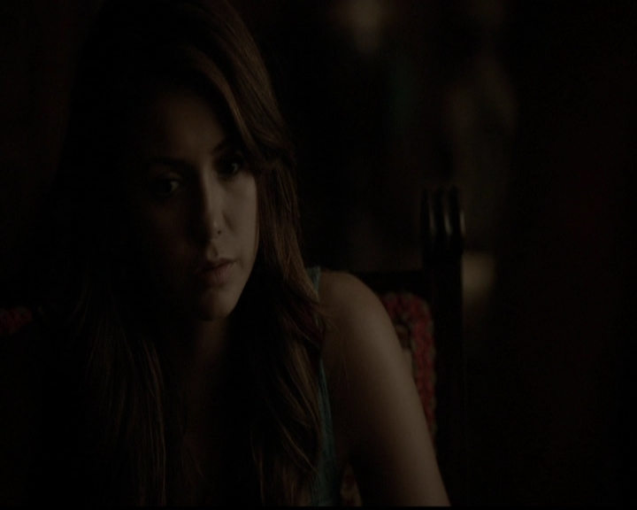 VampireDiariesWorld-dot-org_5x05MontersBall2163.jpg
