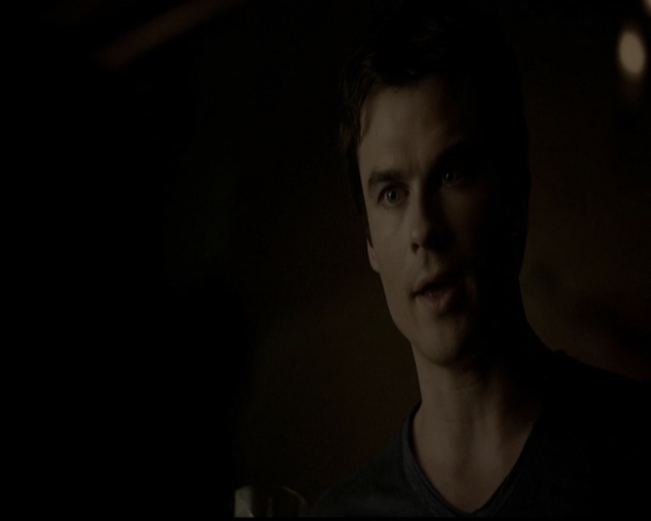 VampireDiariesWorld-dot-org_5x05MontersBall2172.jpg