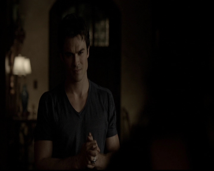 VampireDiariesWorld-dot-org_5x05MontersBall2207.jpg
