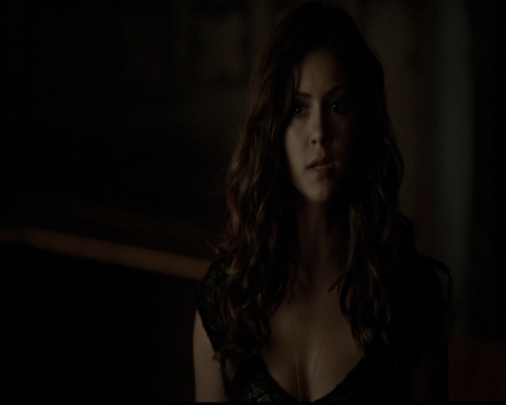 VampireDiariesWorld-dot-org_5x05MontersBall2217.jpg