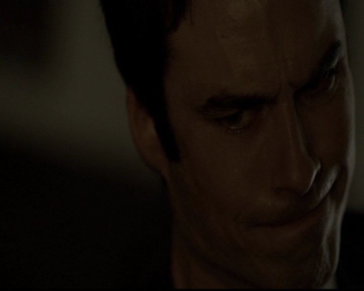 VampireDiariesWorld-dot-org_5x05MontersBall2259.jpg