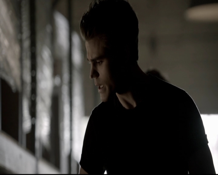 VampireDiariesWorld-dot-org_5x06HandleWithCare0901.jpg