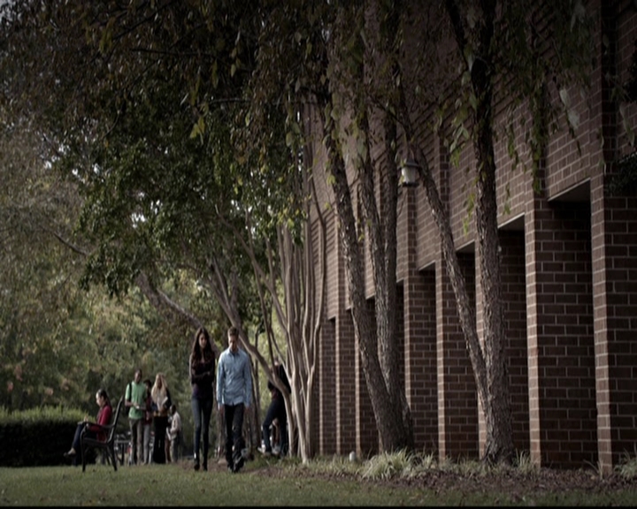 VampireDiariesWorld-dot-org_5x09TheCell0469.jpg