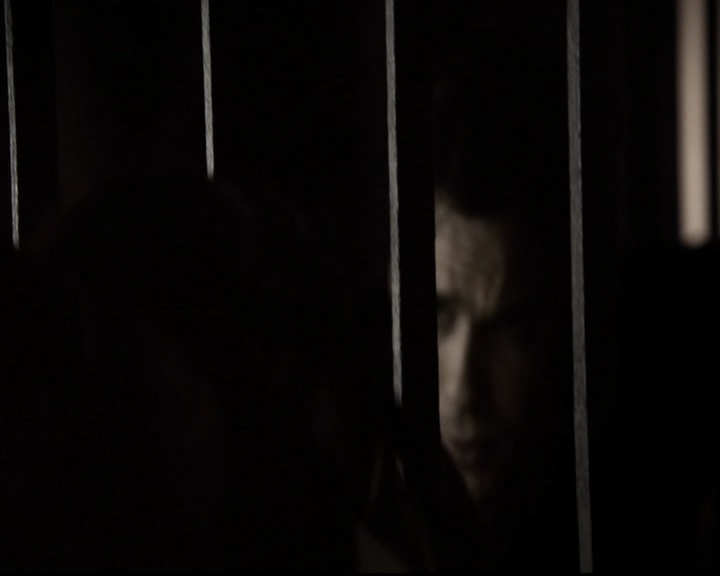 VampireDiariesWorld-dot-org_5x09TheCell0894.jpg