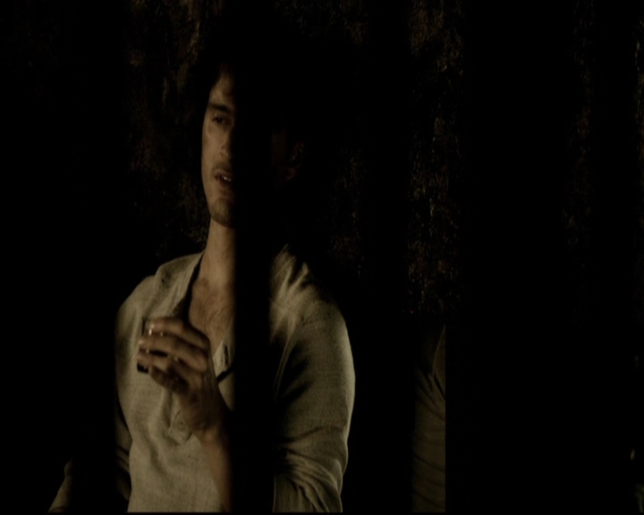 VampireDiariesWorld-dot-org_5x09TheCell1348.jpg