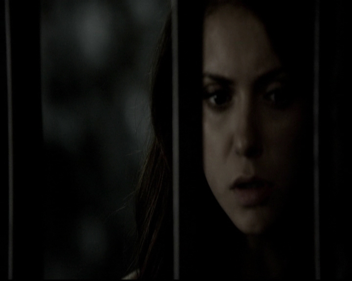 VampireDiariesWorld-dot-org_5x09TheCell1700.jpg