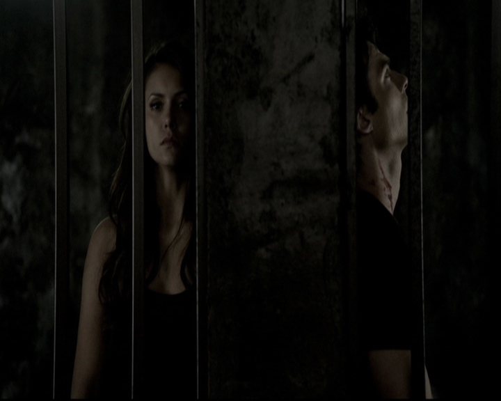 VampireDiariesWorld-dot-org_5x09TheCell1772.jpg