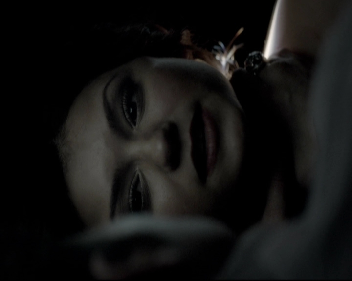 VampireDiariesWorld-dot-org_5x09TheCell1840.jpg