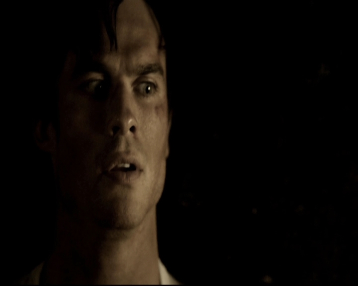 VampireDiariesWorld-dot-org_5x09TheCell2024.jpg